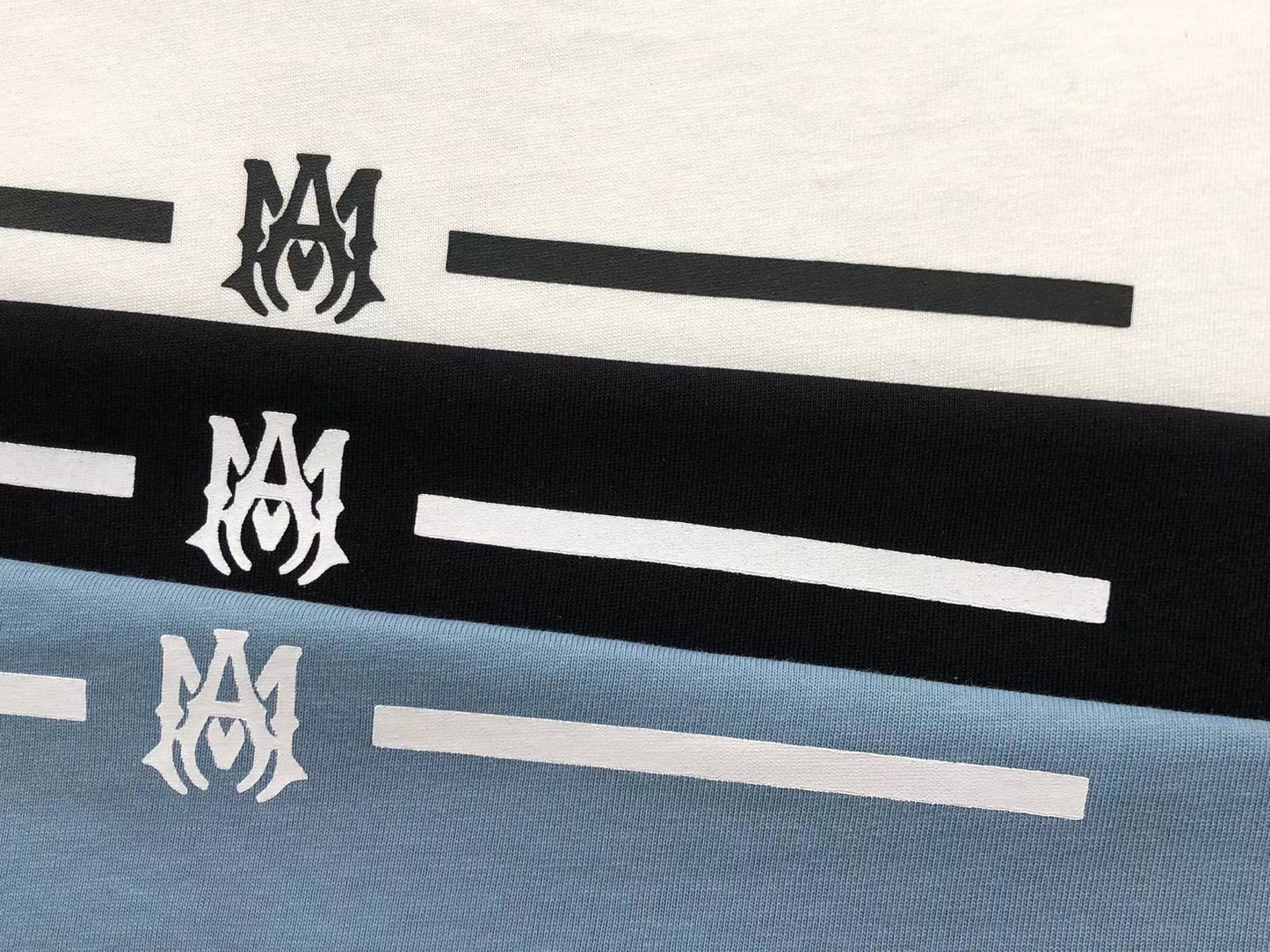 Camiseta AMIRI Essential Logo