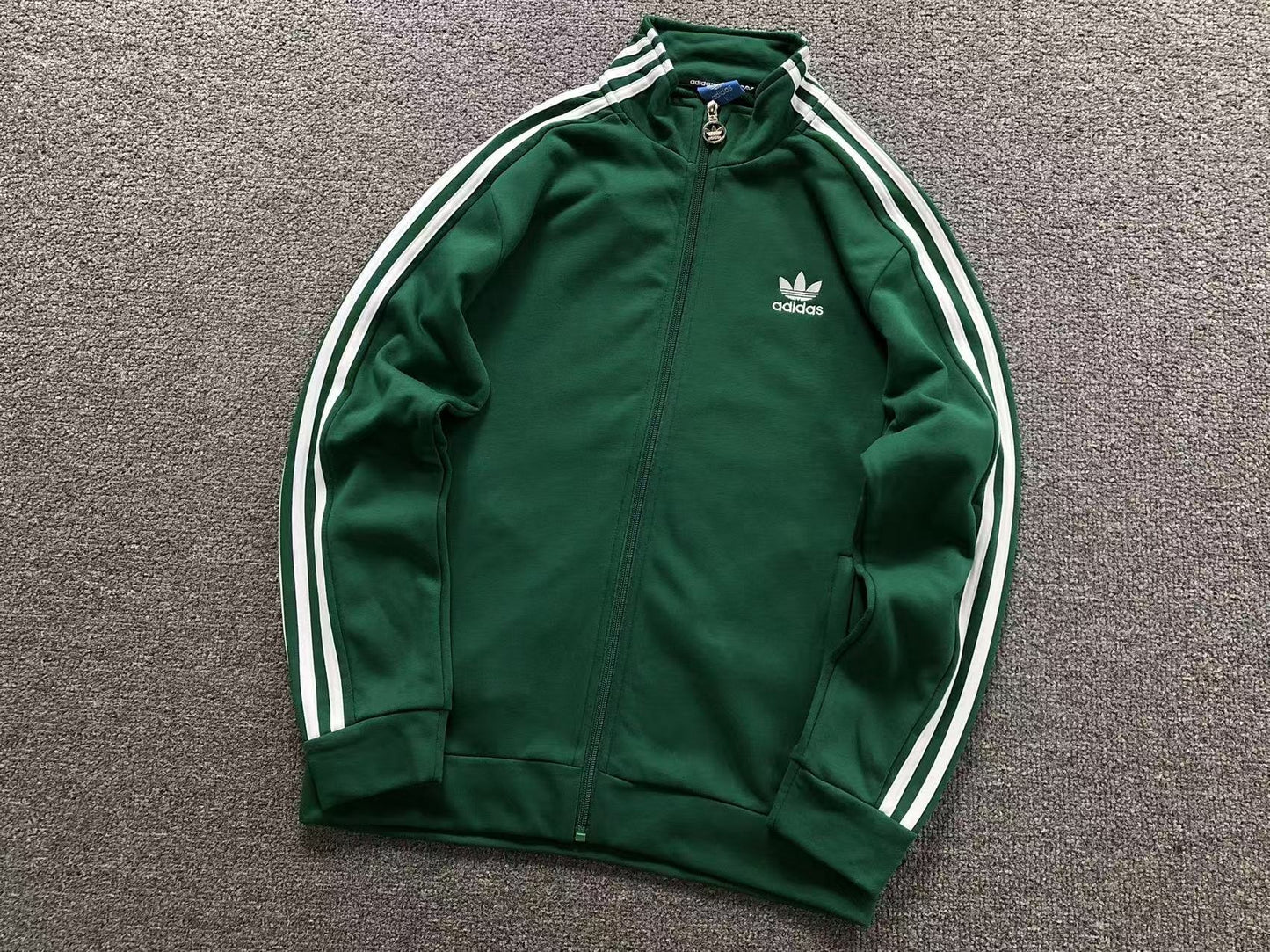 Conjunto Adidas Emerald Core