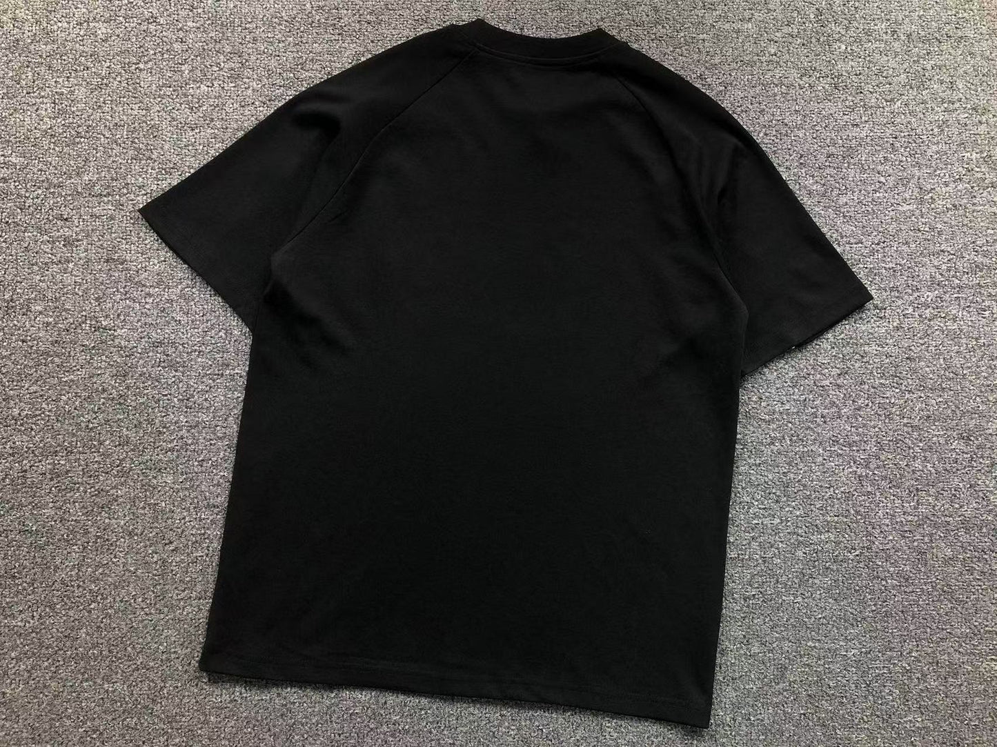 Camiseta Adidas Clean Sport Design