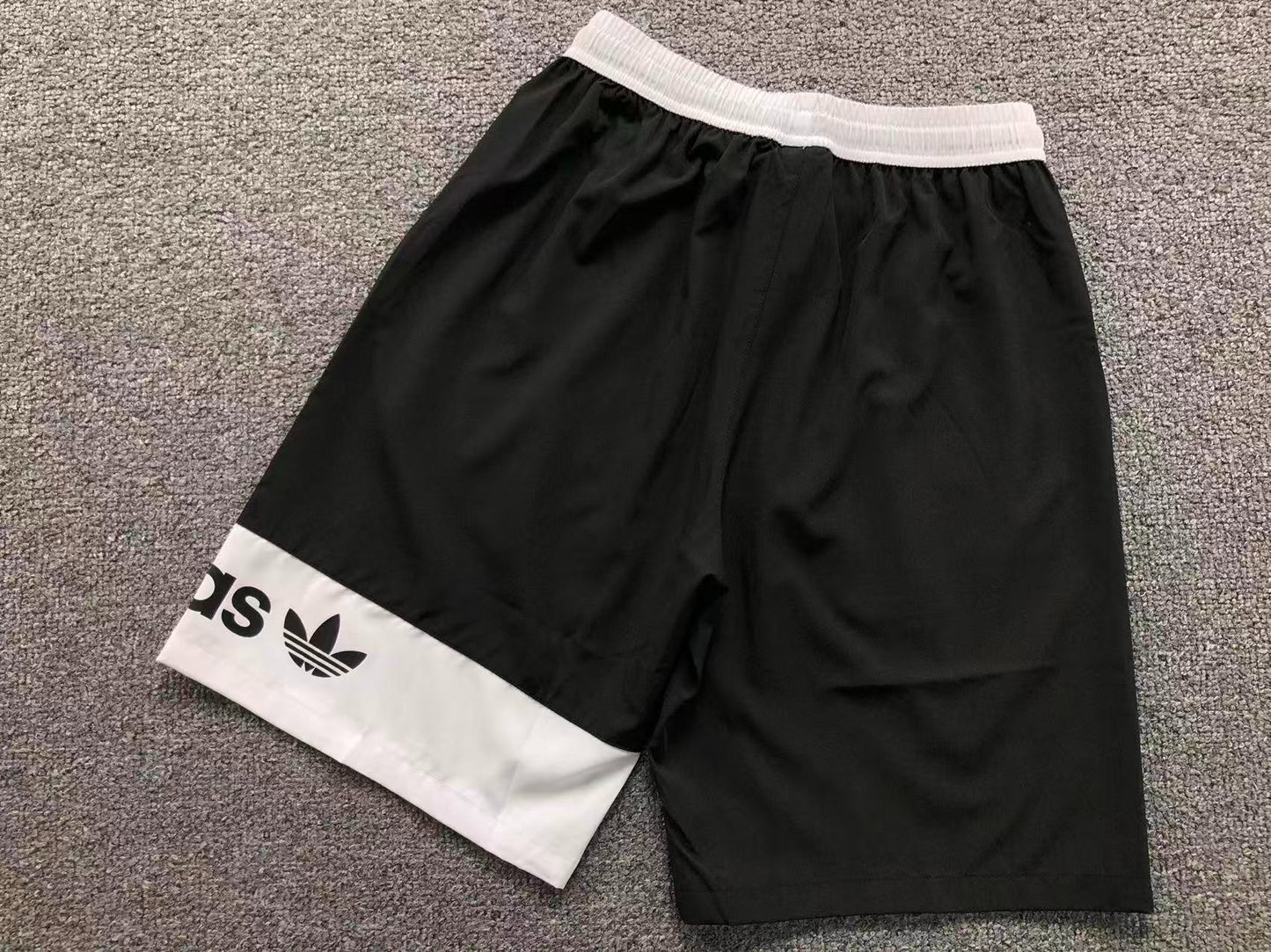 Short adidas Coastal Trefoil