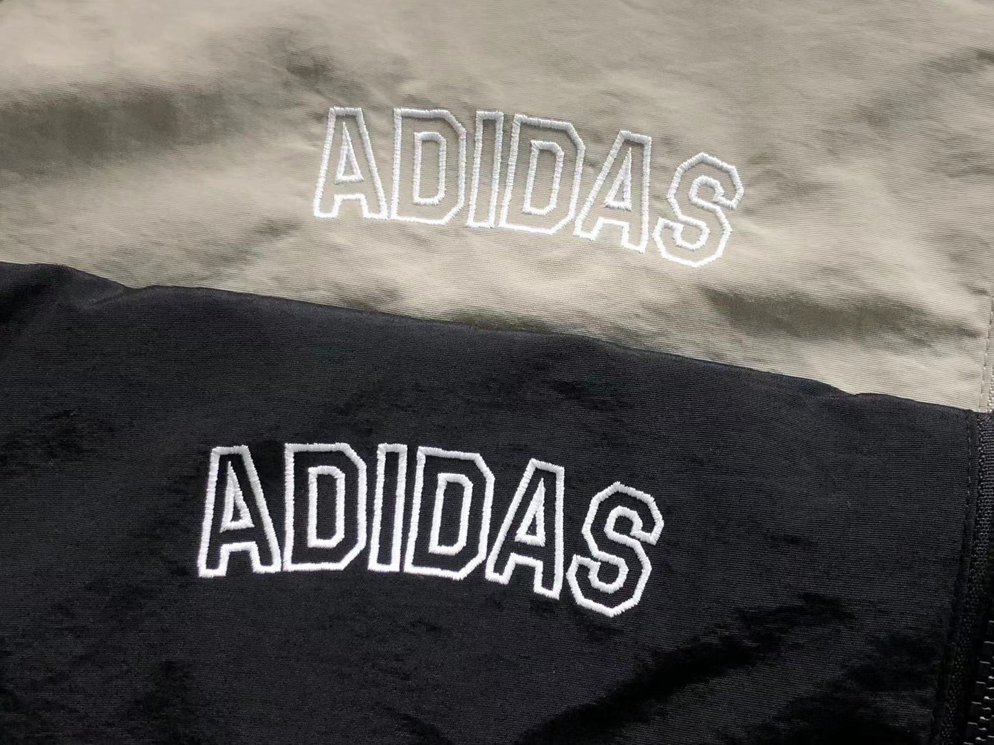 Jaqueta adidas Lightweight Track