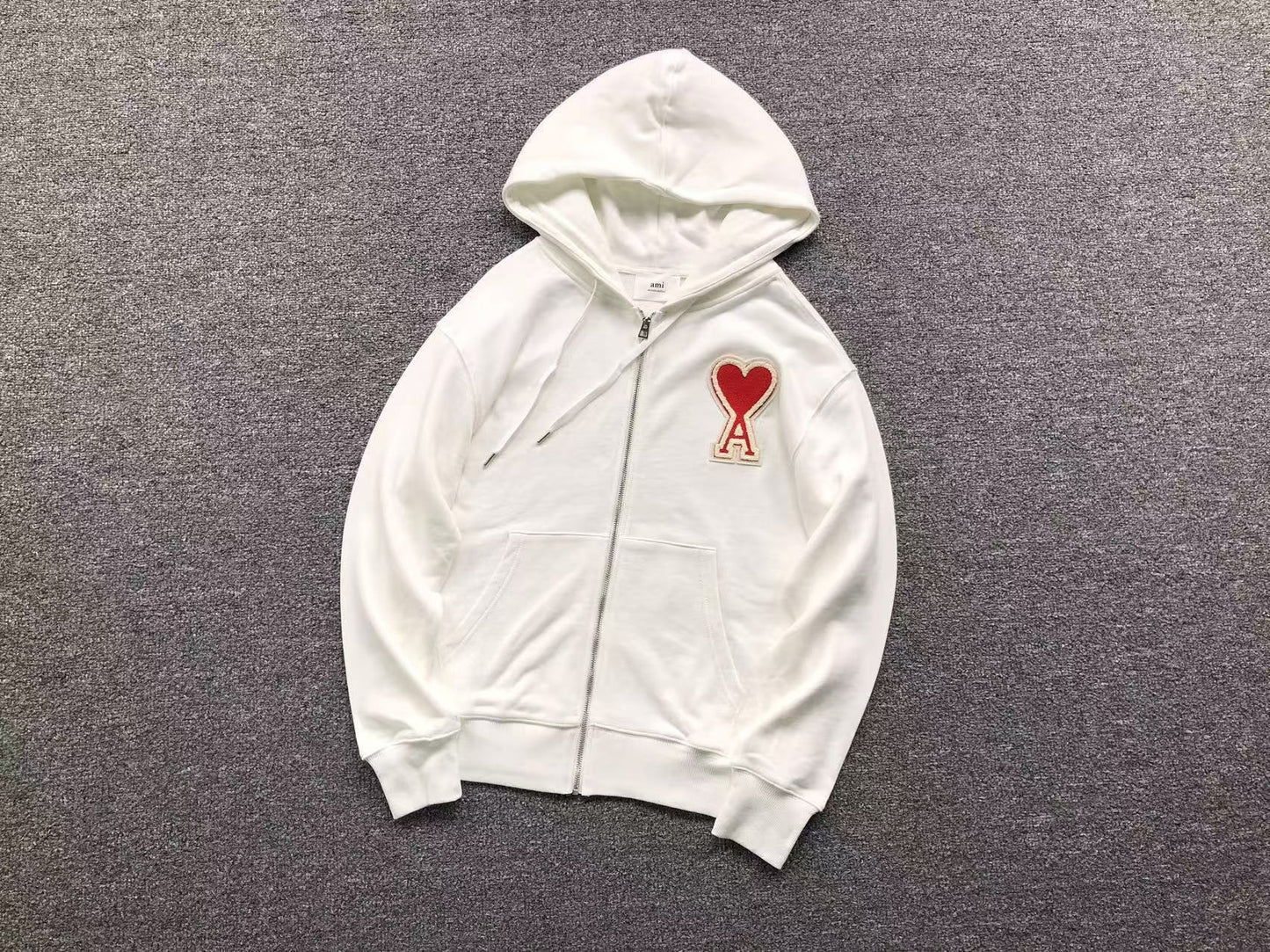 Moletom AMI Paris Ami de Cœur Hoodie Big Heart