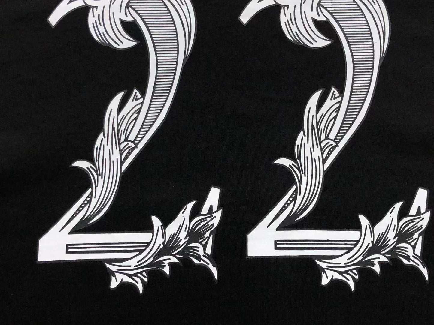 Camiseta AMIRI 22 Baroque Numbe