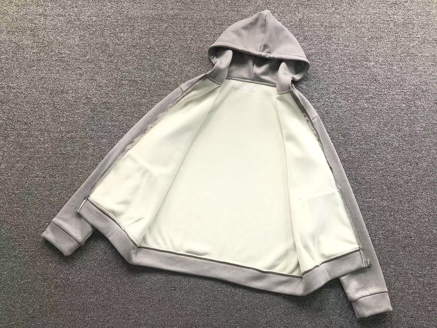 Moletom Adidas Essential Zip Hoodie Minimal