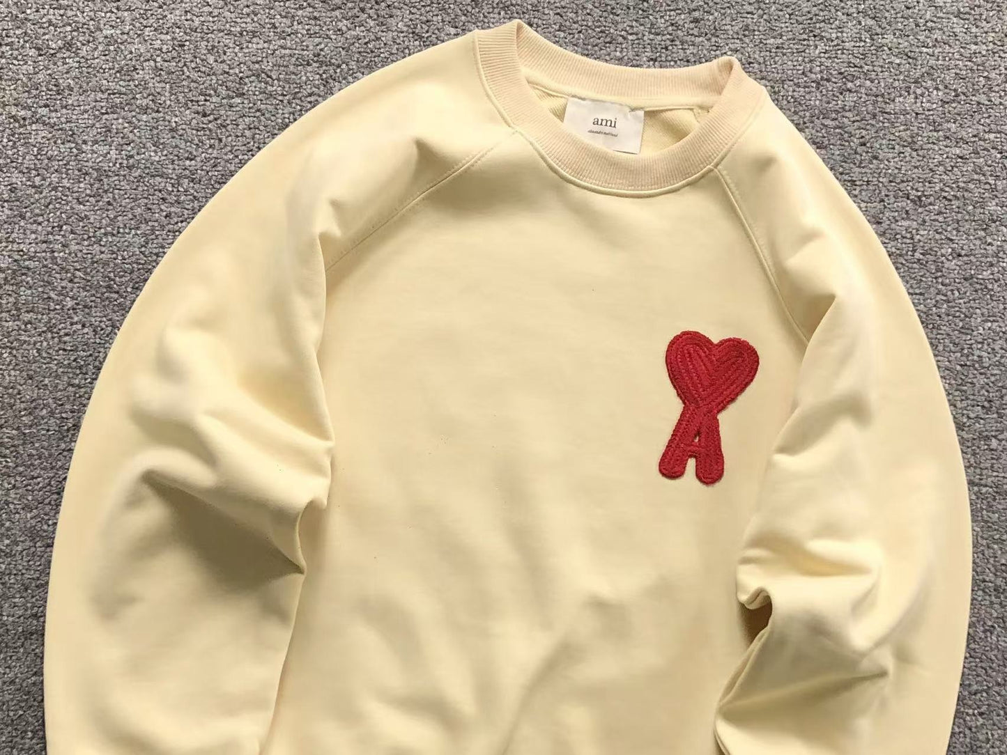 Moletom AMI Paris Ami de Cœur Crewneck