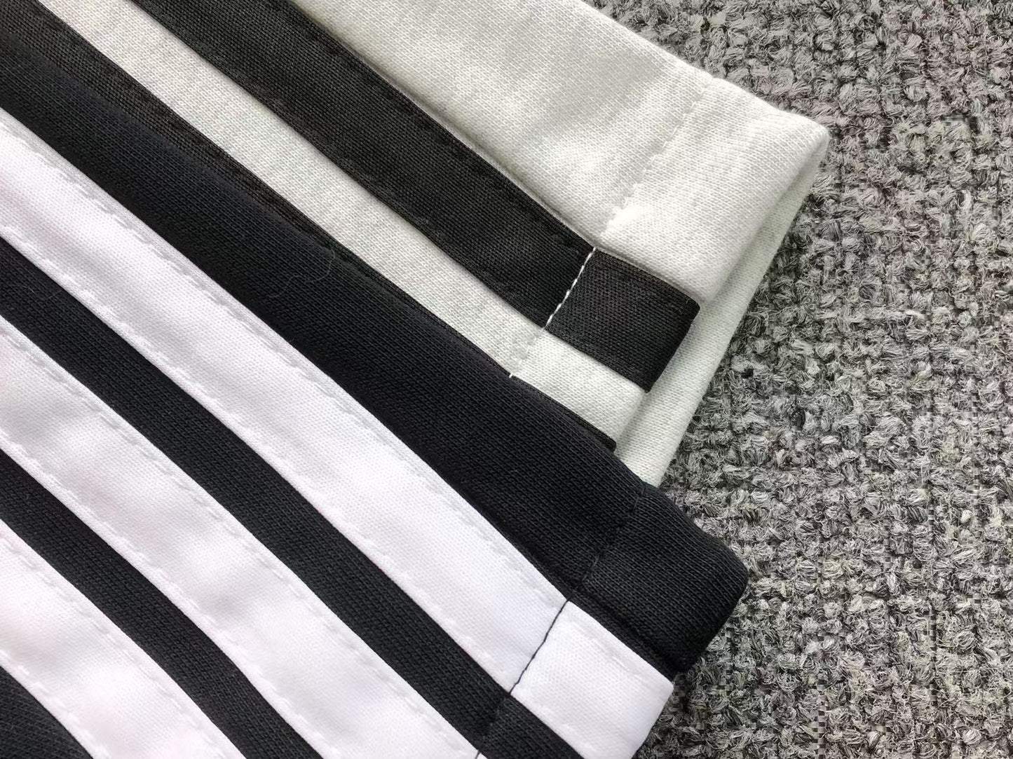 Calça Adidas Split 3-Stripes Track Pants