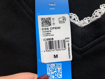 Moletom Adidas Lace V-Neck Crew