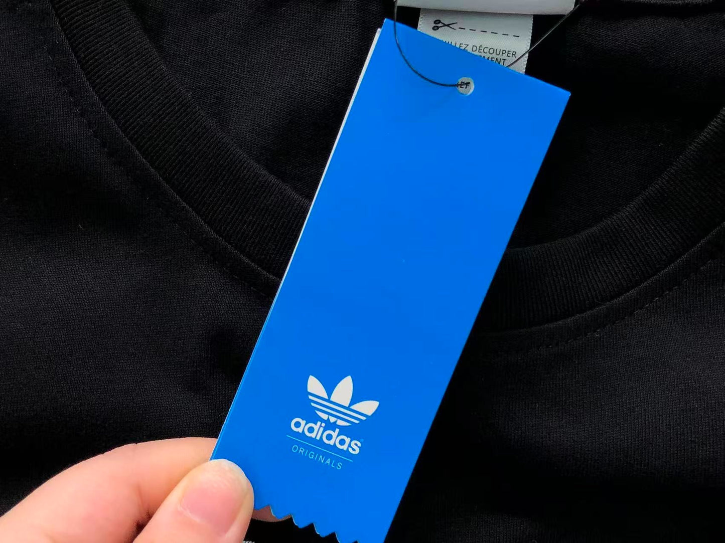 Camiseta Adidas Varsity 03