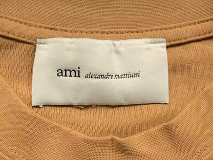 Camiseta AMI Paris Logo Coração Bordado