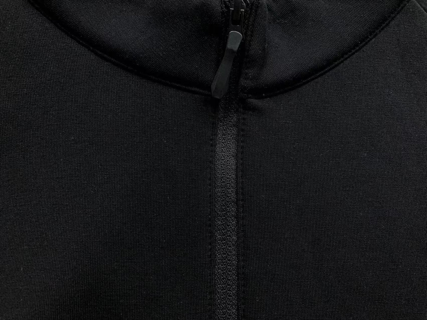 Camiseta Adidas Zip Mock Neck