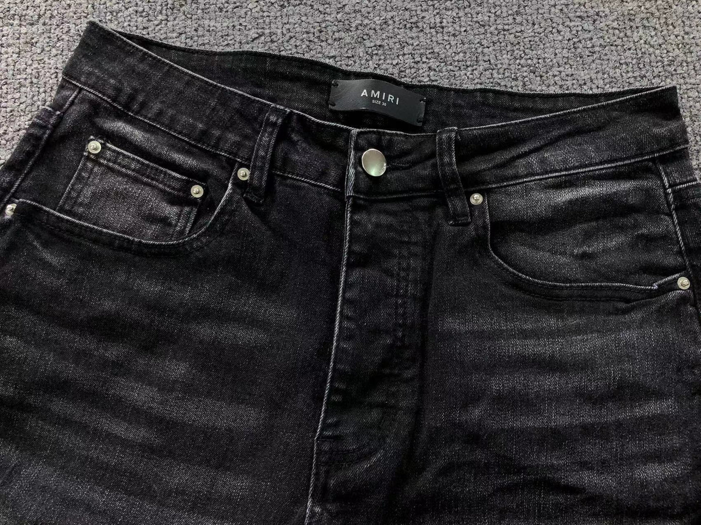 Calça AMIRI Hollywood Black Destroyed Denim