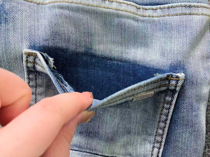 Calça AMIRI Ice Blue Patch Denim