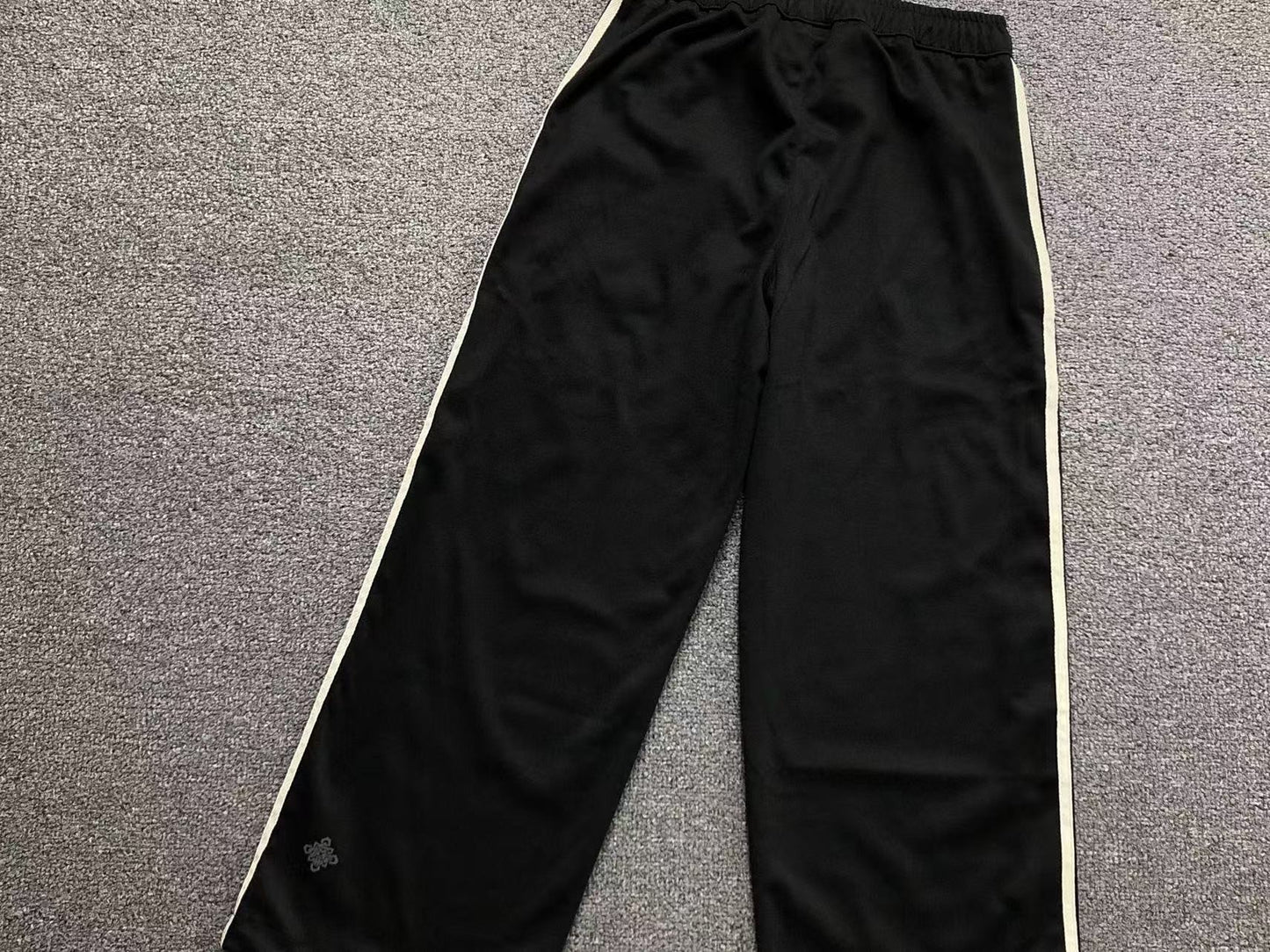 Calça Adidas Luxury Wide Pants