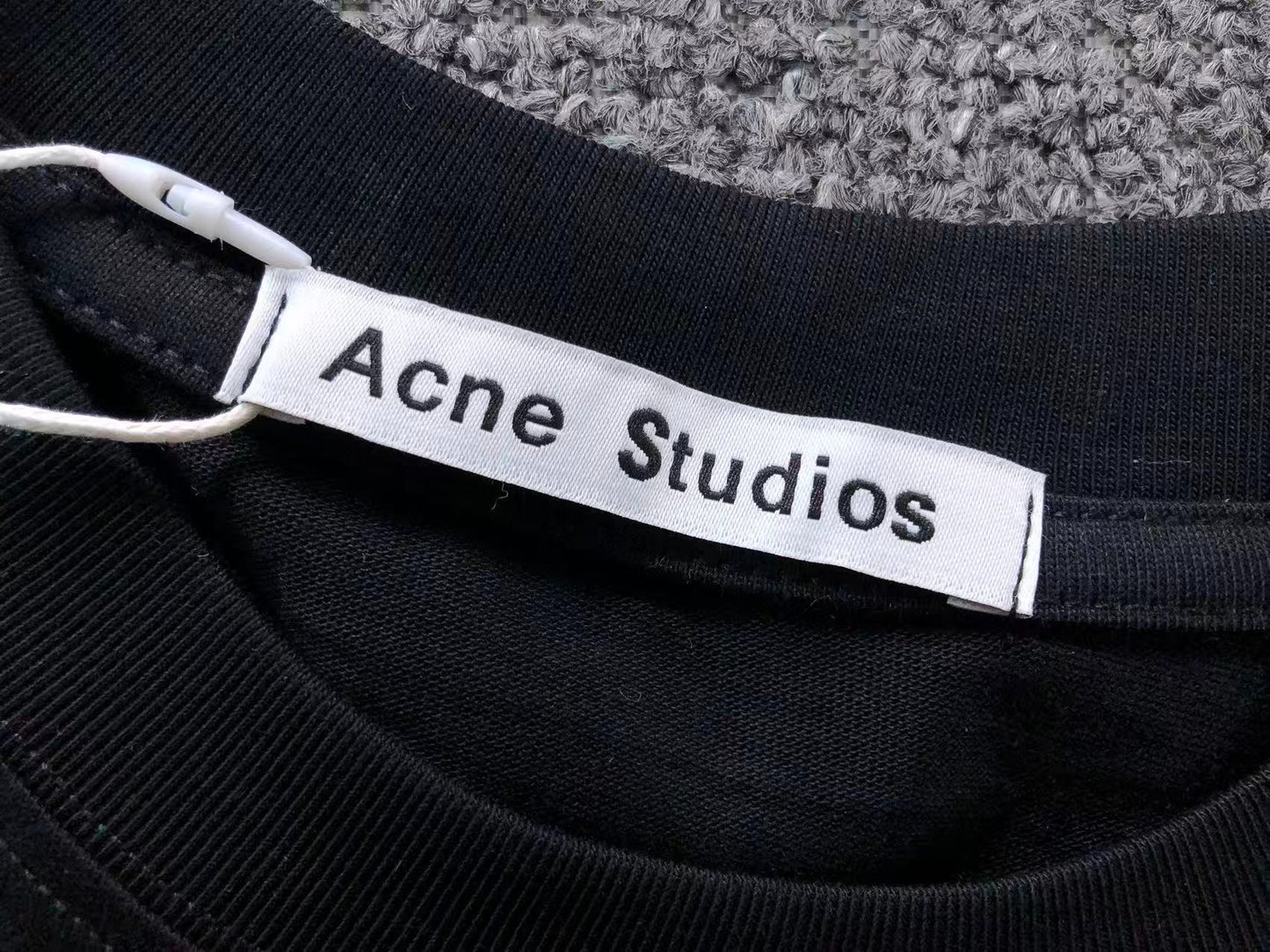Camiseta Acne Studios Face Stockholm