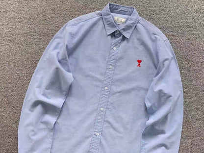 Camisa AMI Paris Logo Coração Bordado