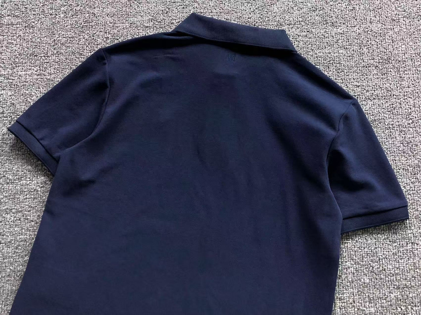 Camiseta Polo AMI Paris Mini Heart Logo Contrast Classic