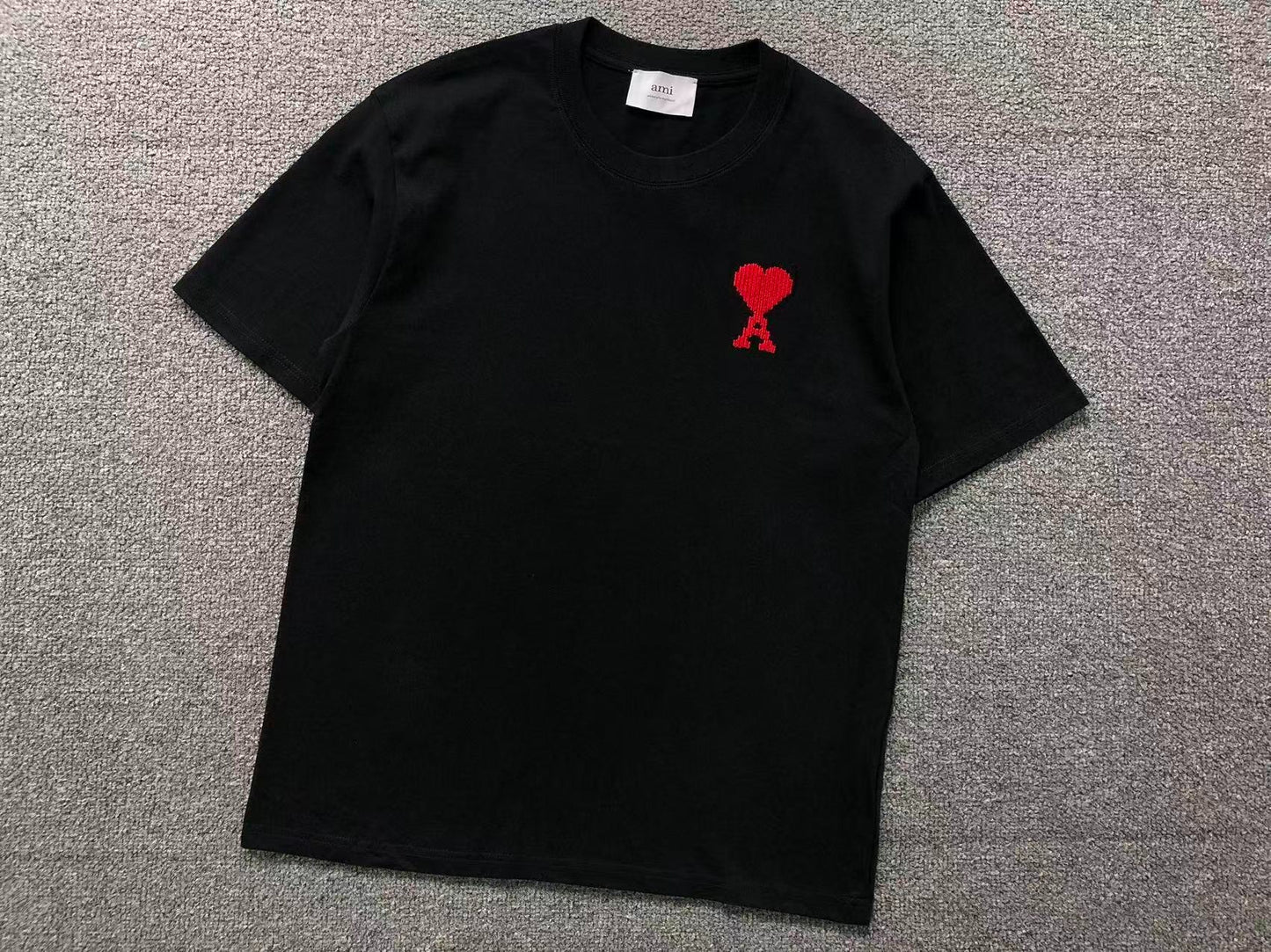 Camiseta AMI Paris Classic Logo Vermelho