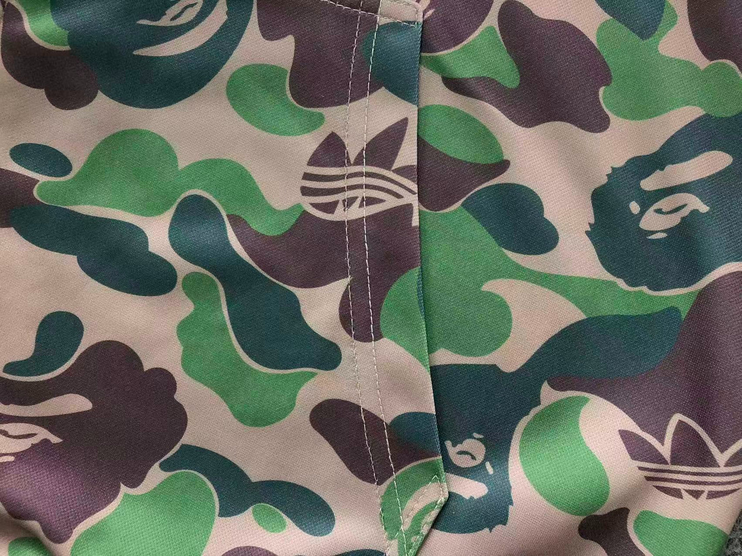 Moletom Adidas x BAPE Shark Camo Zip Hoodie