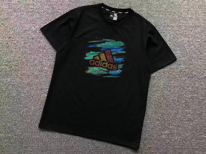 Camiseta Adidas Brush Stroke Color Logo