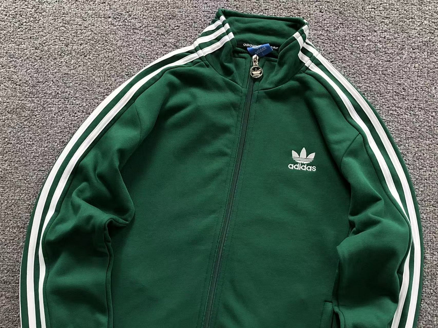 Conjunto Adidas Emerald Core