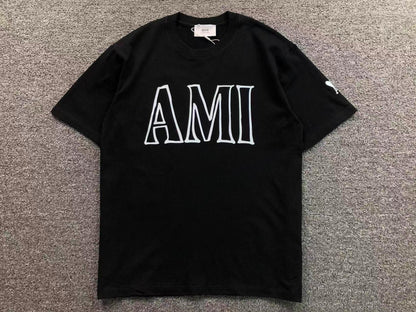 Camiseta AMI Paris Logo Typo Graphic