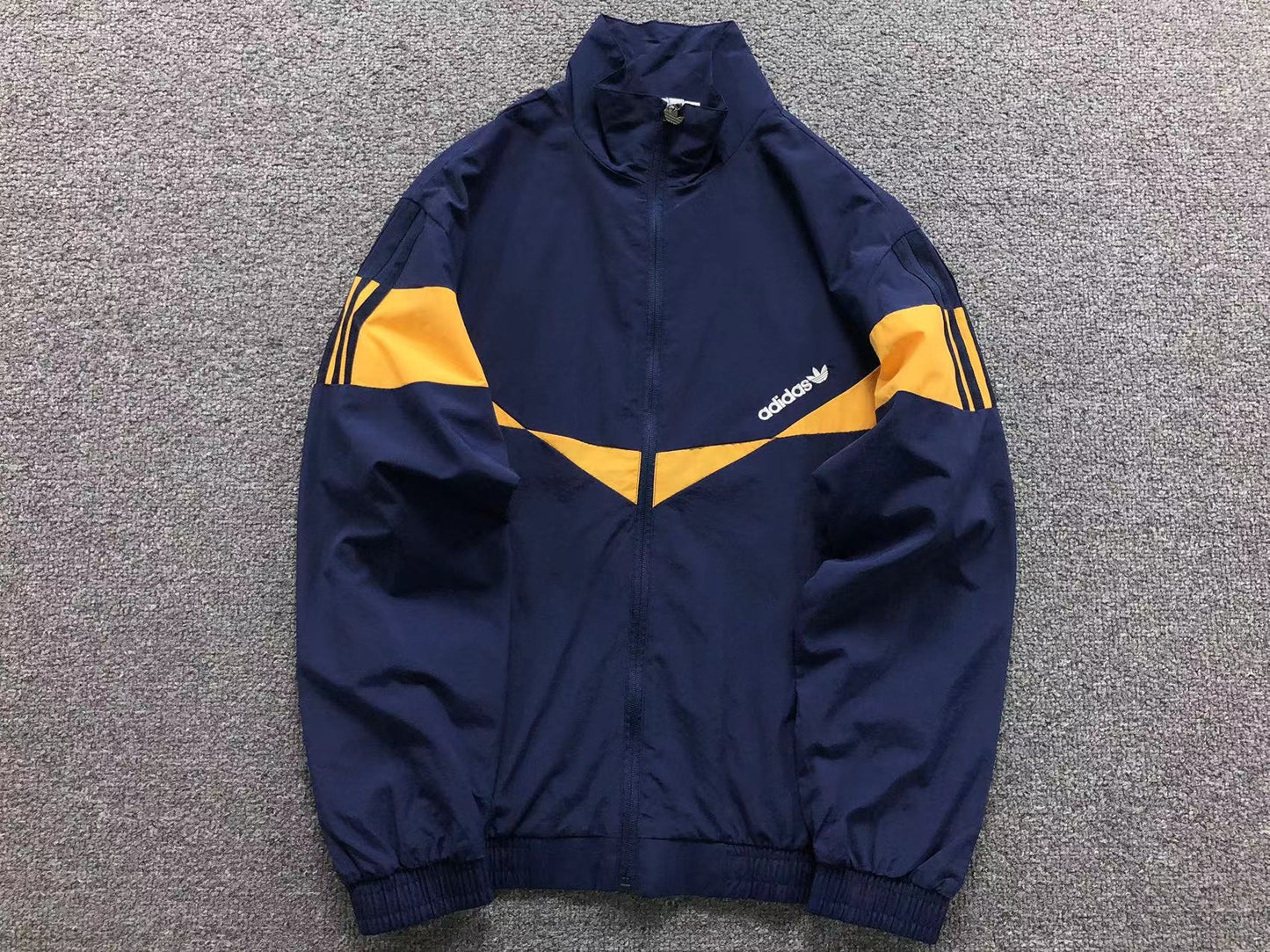 Conjunto Adidas Velocity Track