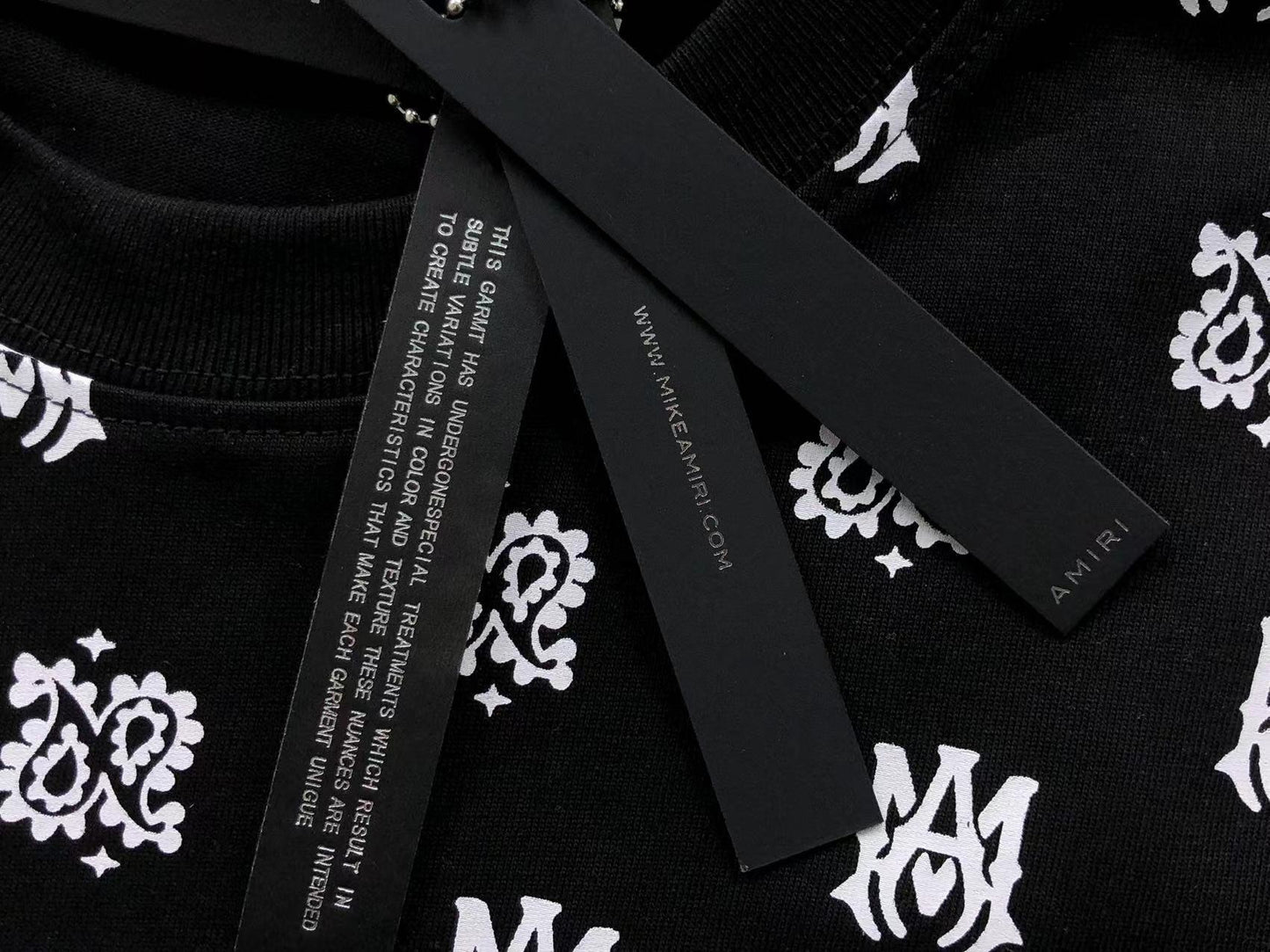 Camiseta AMIRI Monogram Pattern All Ove
