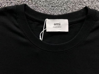Camiseta AMI Paris Outline Heart Minimal
