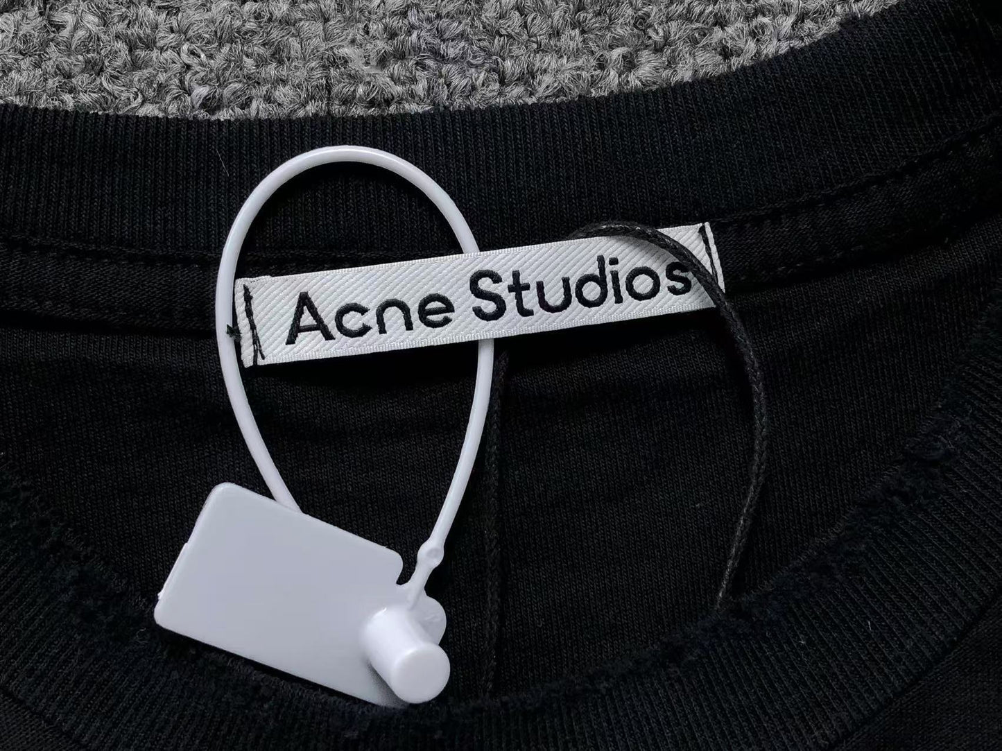 Camiseta Acne Studios Signature 1996