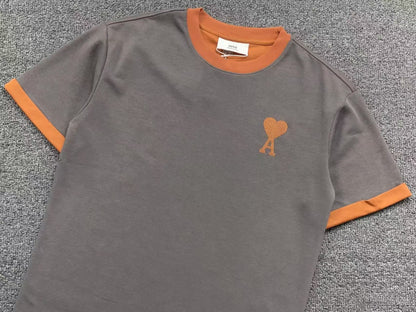 Camiseta AMI Paris Contrast Heart Ringer