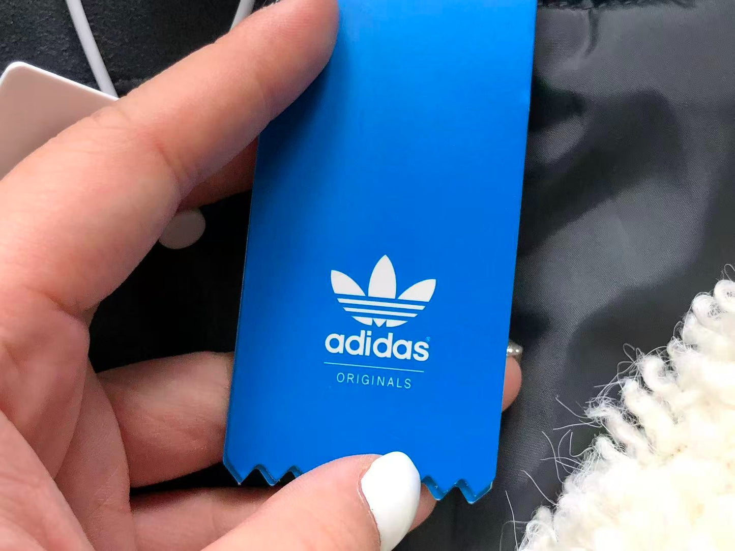 Jaqueta Adidas Feminina Sherpa Suede Winter Jacket
