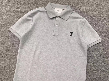 Camiseta Polo AMI Paris Piquet Logo Coração