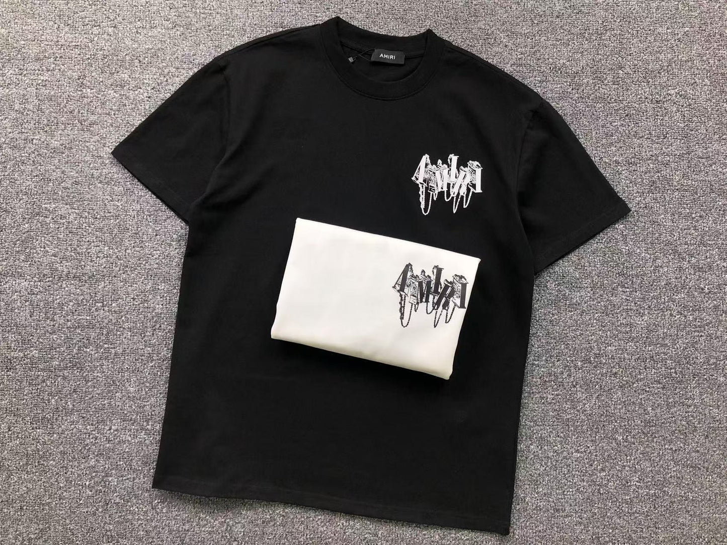 Camiseta AMIRI Broken Chain Logo