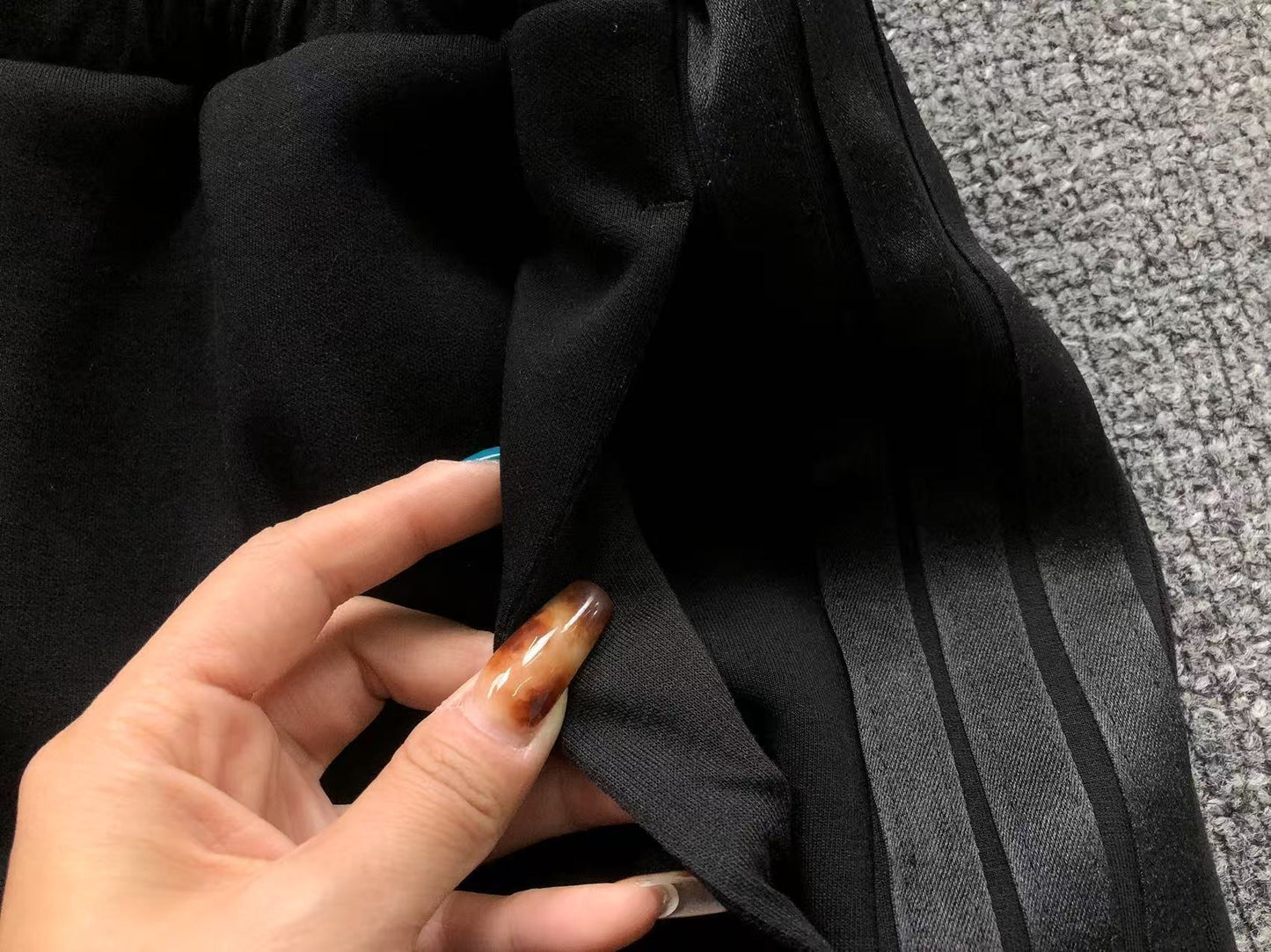 Calça Adidas Luxe 3-Stripes Pants