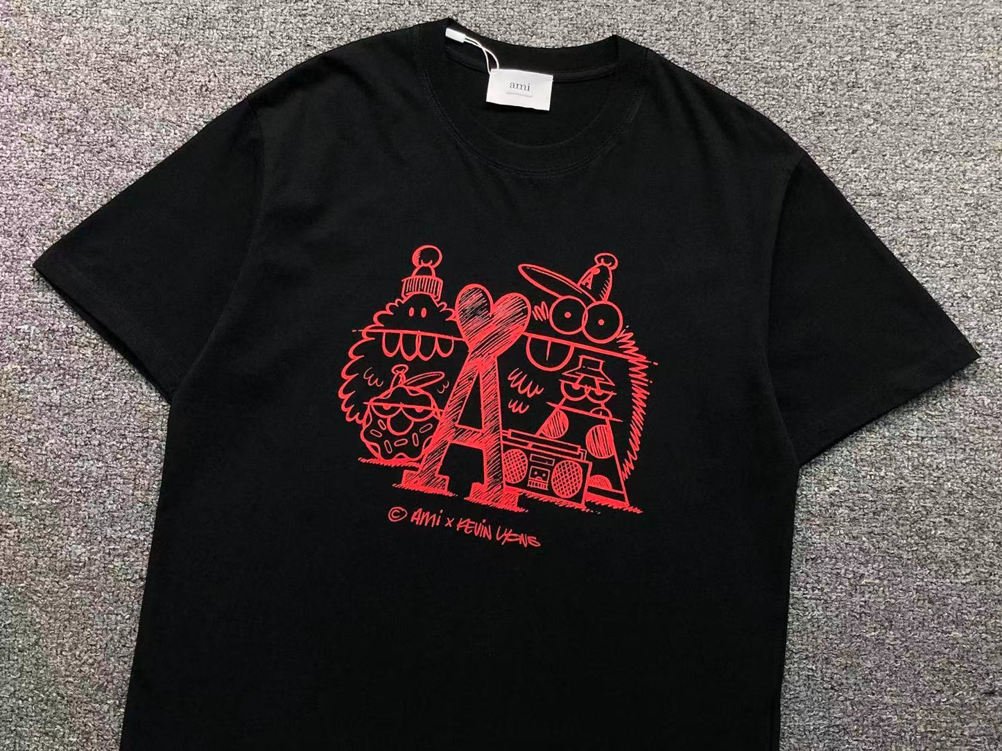 Camiseta AMI Paris x Kevin Lyons Graphic Heart