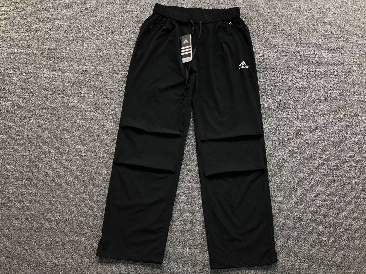 Calça Adidas Urban Utility Pants