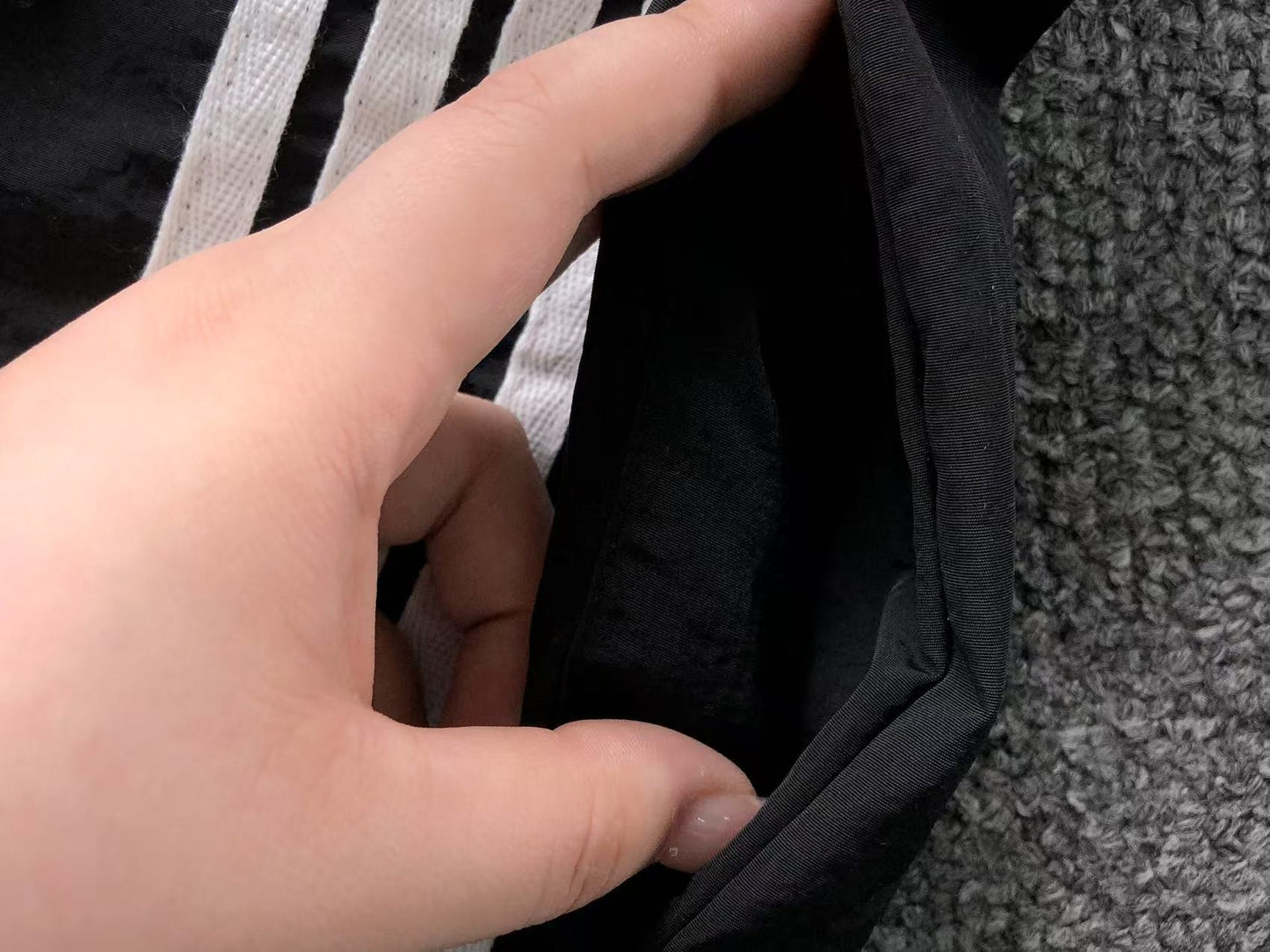 Calça Adidas Wide Track Stripes