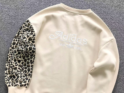 Conjunto Adidas Leopard Luxe