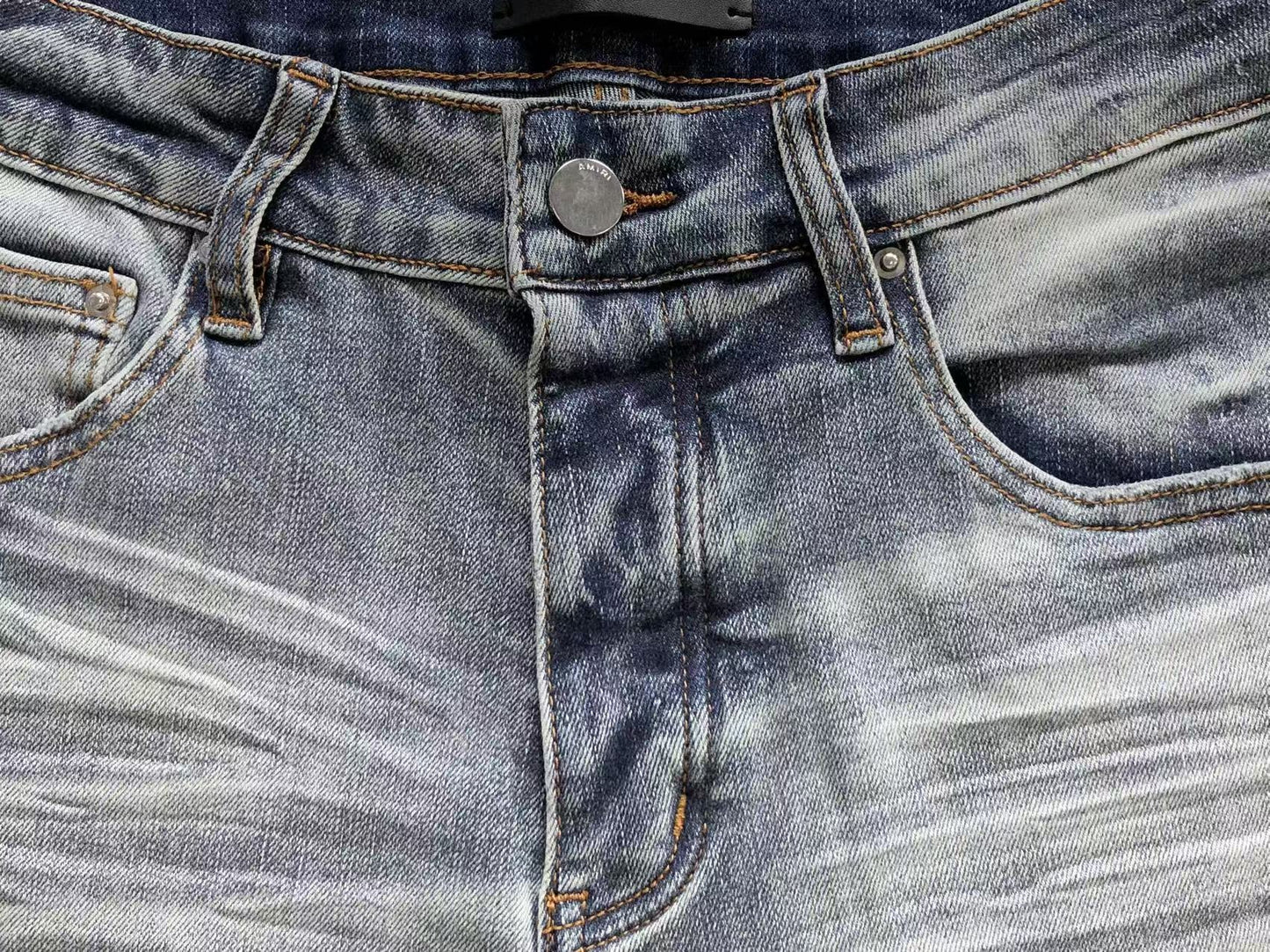 Bermuda Jeans AMIRI Distressed Monogram