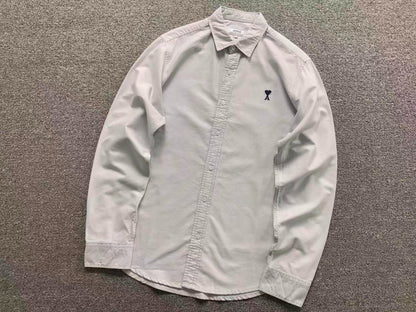Camisa AMI Paris Logo Coração Bordado
