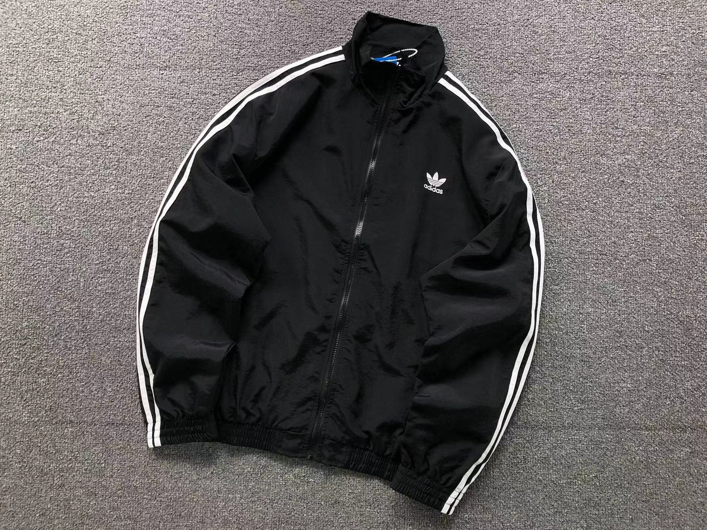 Jaqueta Adidas Classic Nylon Track