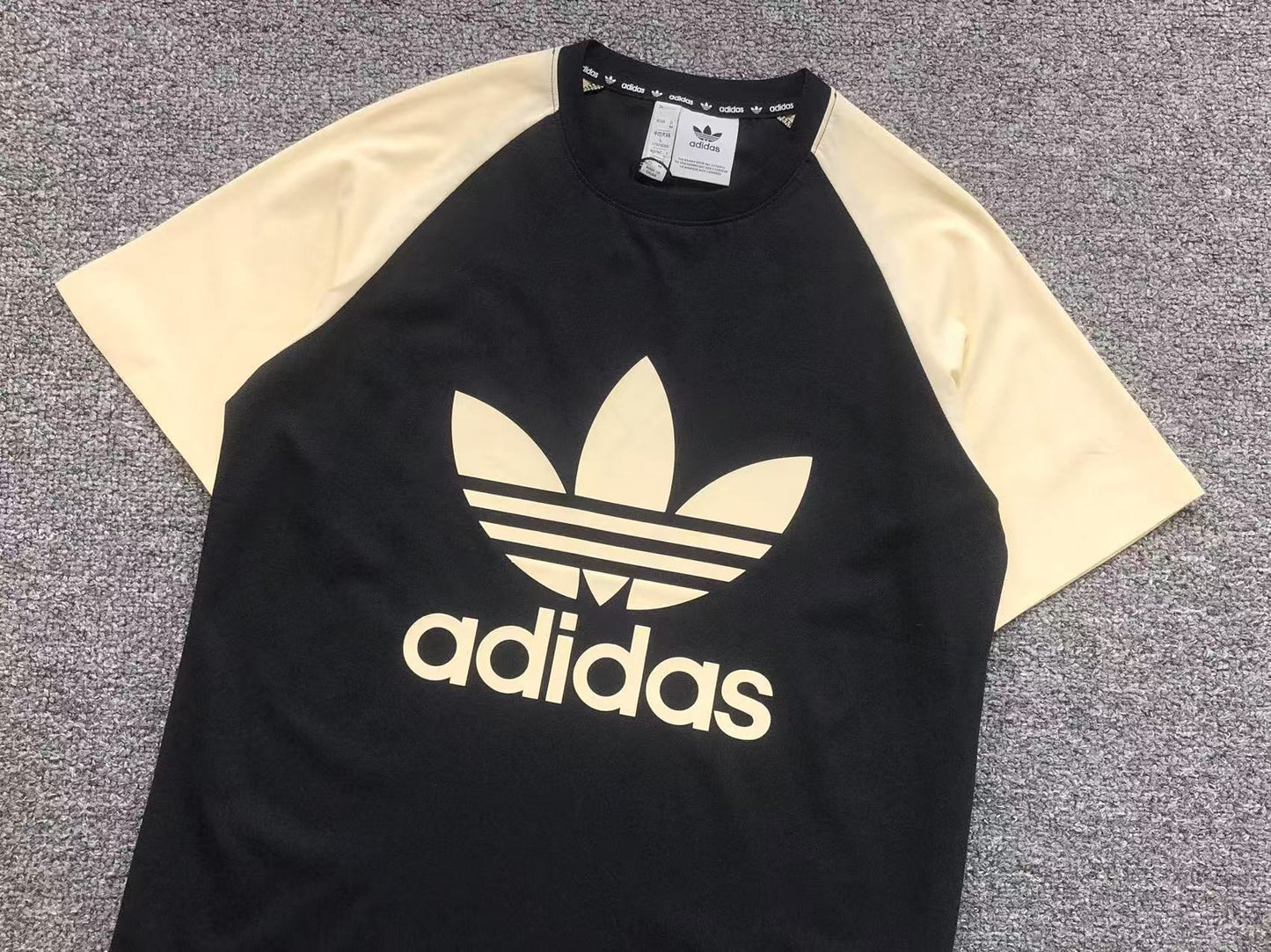 Camiseta Adidas Trefoil Raglan Contrast