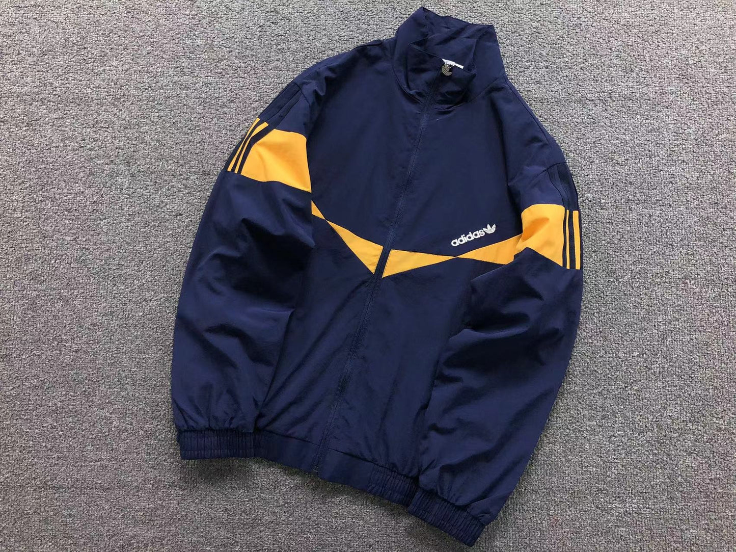 Conjunto Adidas Velocity Track