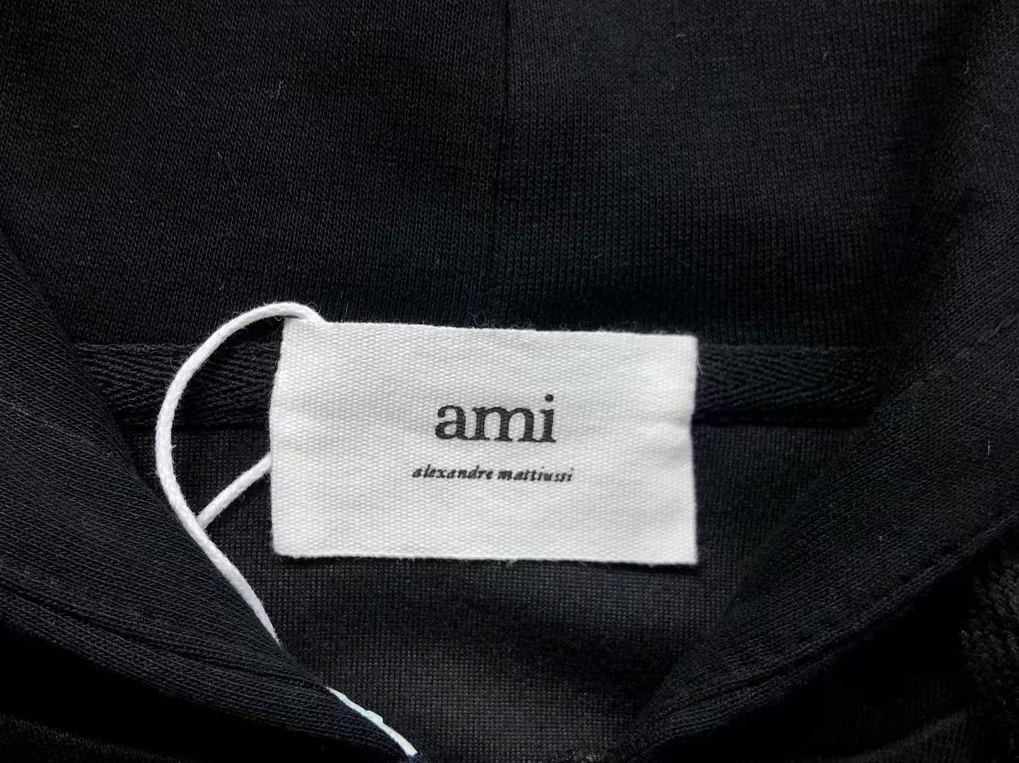 Moletom AMI Paris com Zíper Logo Coração Paris