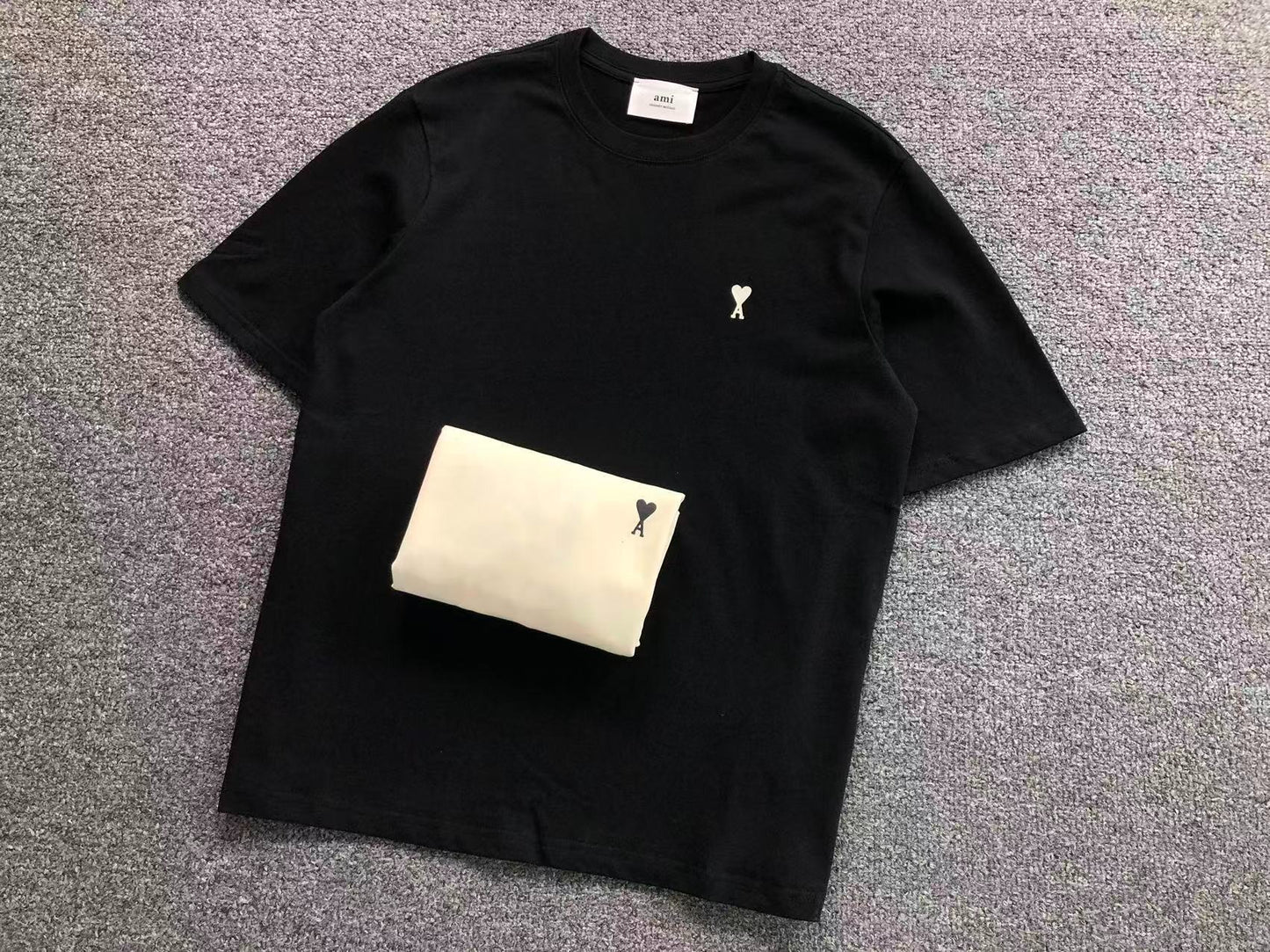 Camiseta AMI Paris Place des Victoires
