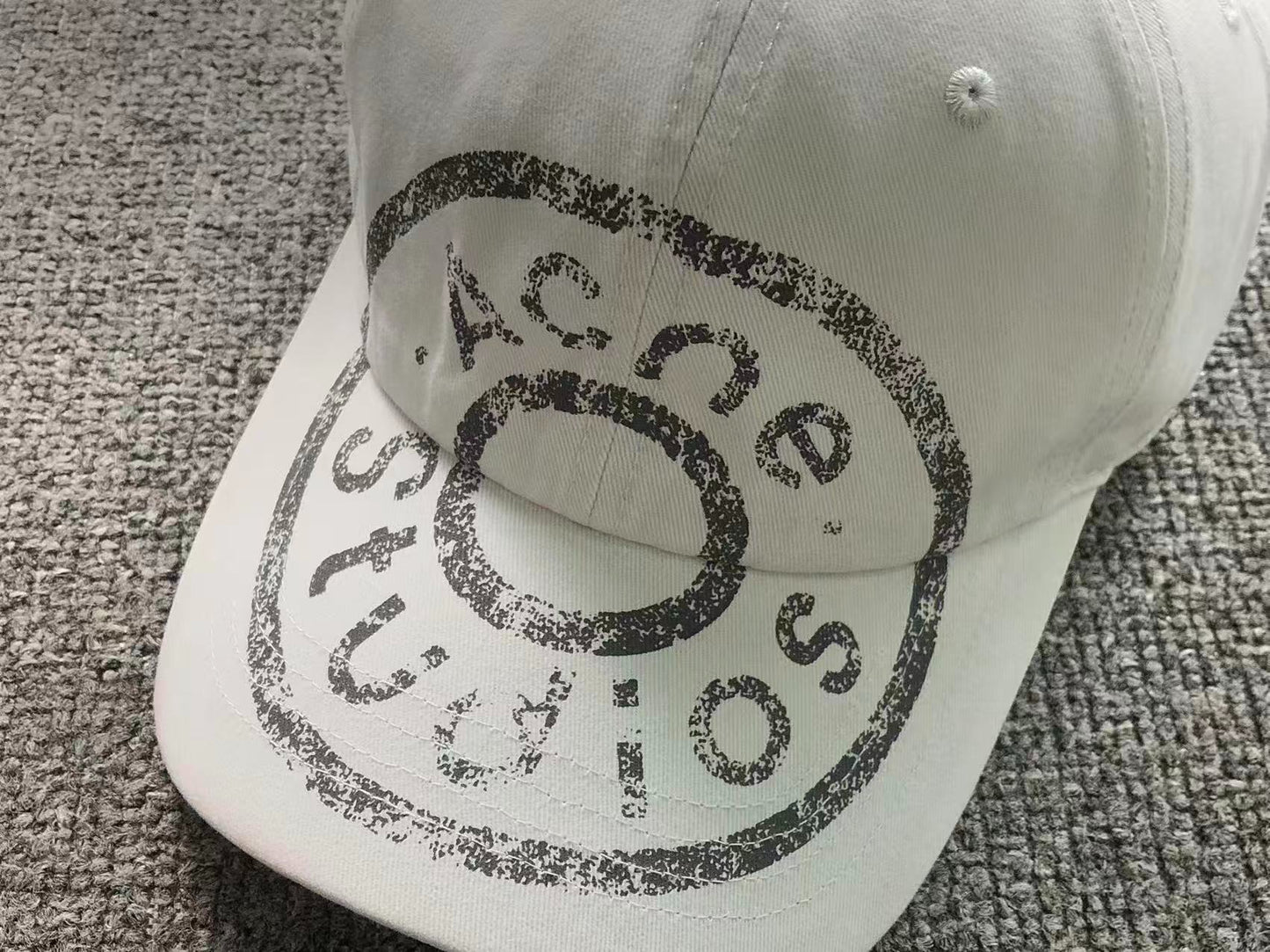 Boné Acne Studios Stockholm Circle