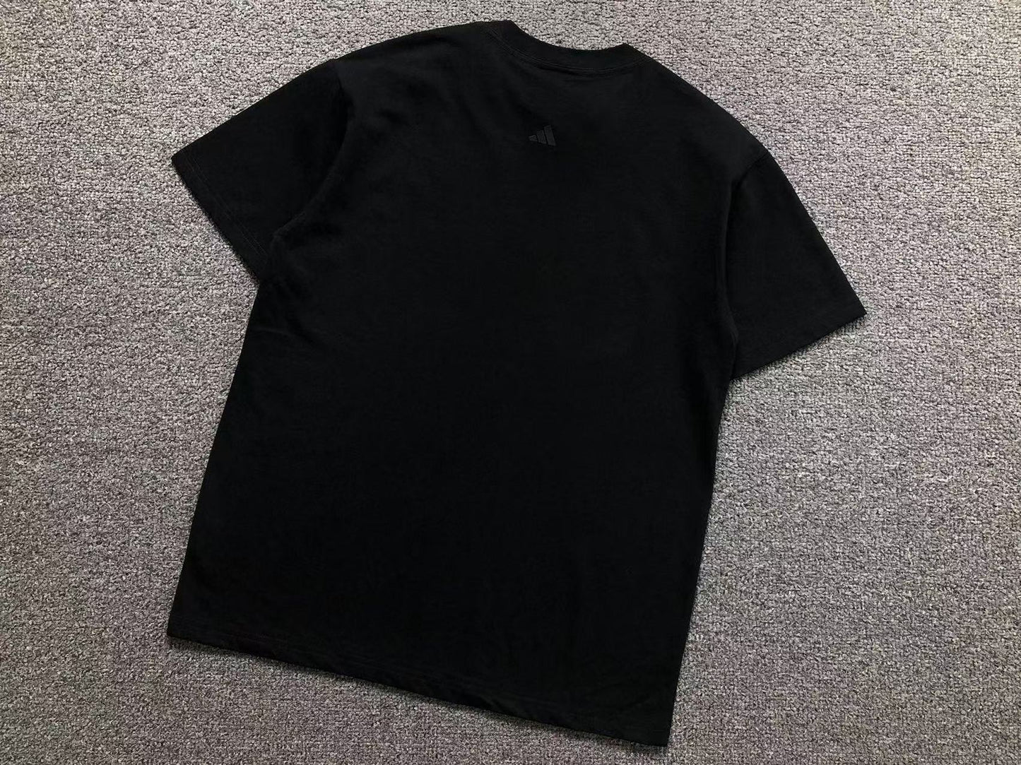 Camiseta adidas Basketball Logo