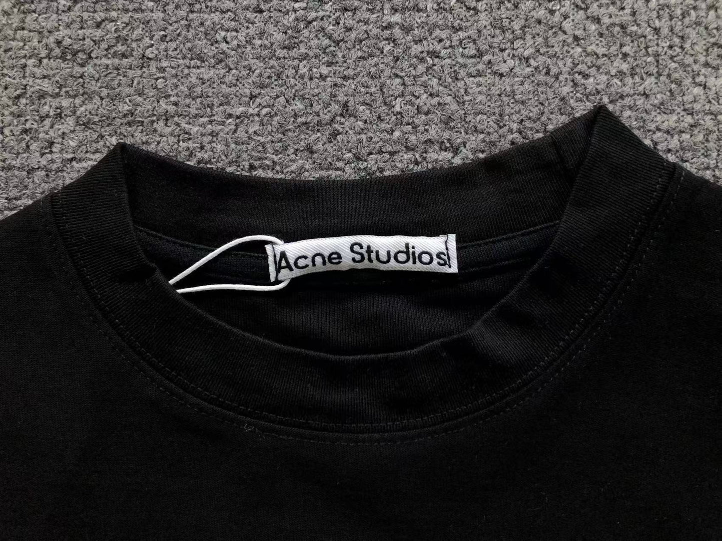 Camiseta Acne Studios Neon Archive Tee