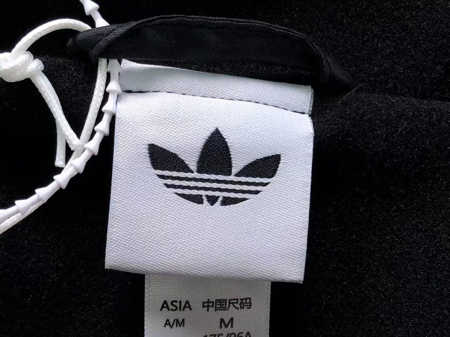Jaqueta adidas Neo Hanfu Jacket