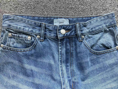 Calça Jeans AMI Paris WideLeg Lavagem